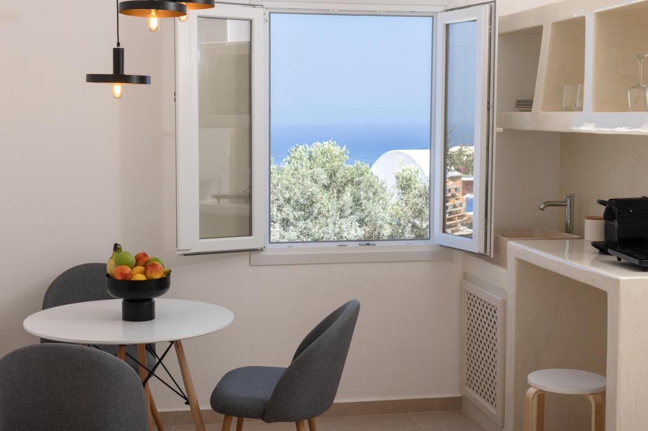 Theophrasti Suites Foinikia  Екстер'єр фото