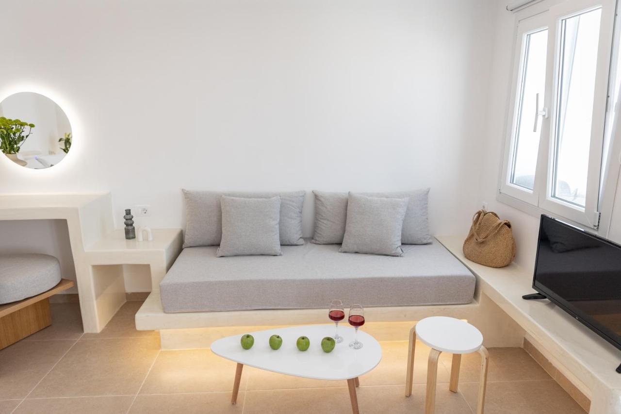 Theophrasti Suites Foinikia  Екстер'єр фото
