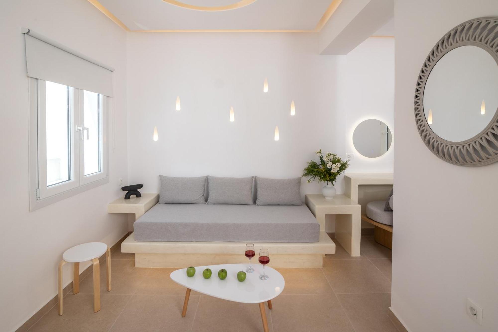 Theophrasti Suites Foinikia  Екстер'єр фото