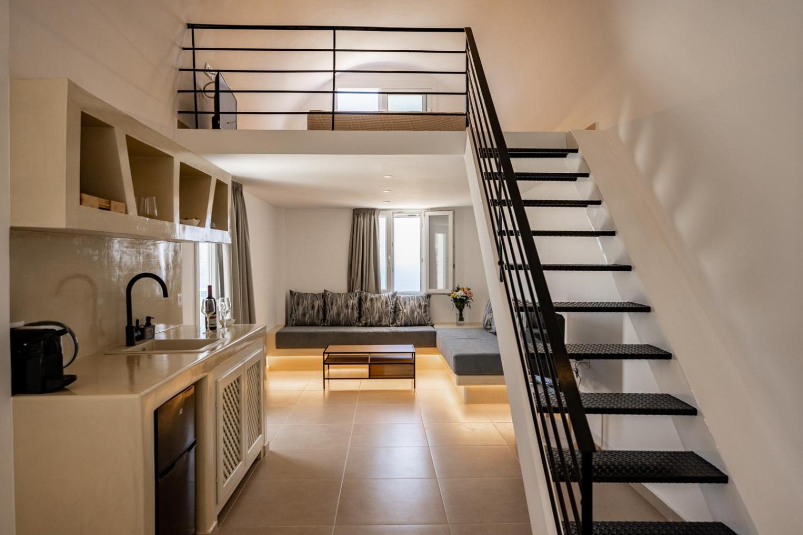 Theophrasti Suites Foinikia  Екстер'єр фото