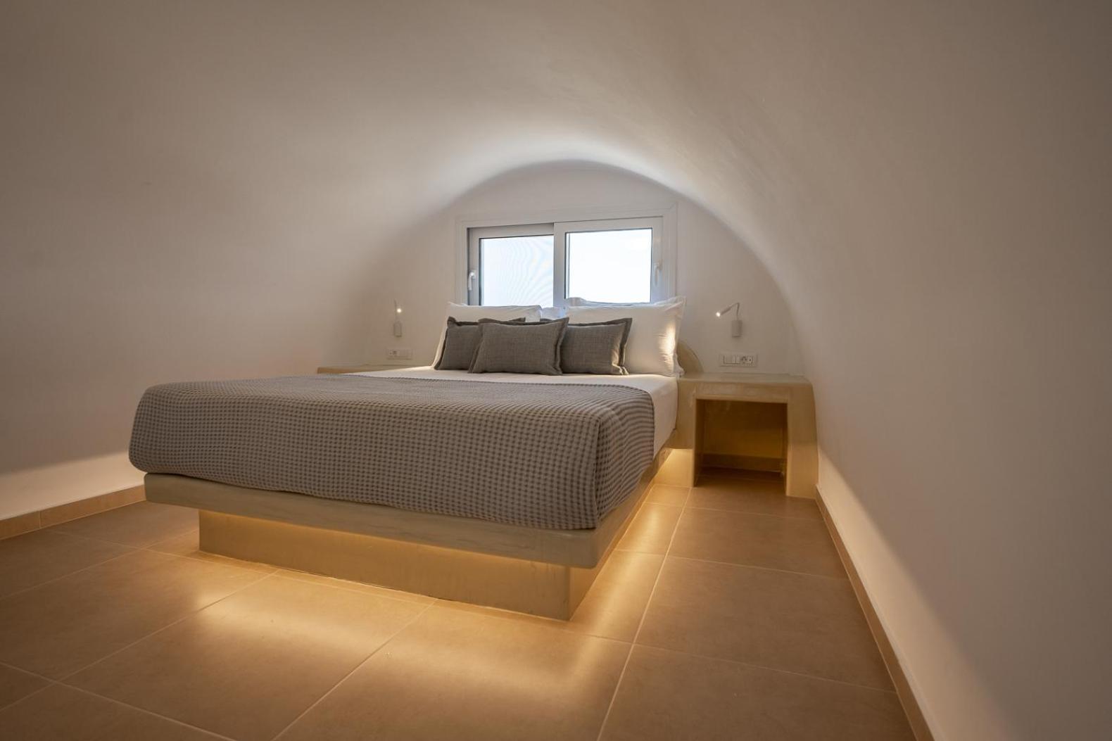 Theophrasti Suites Foinikia  Екстер'єр фото